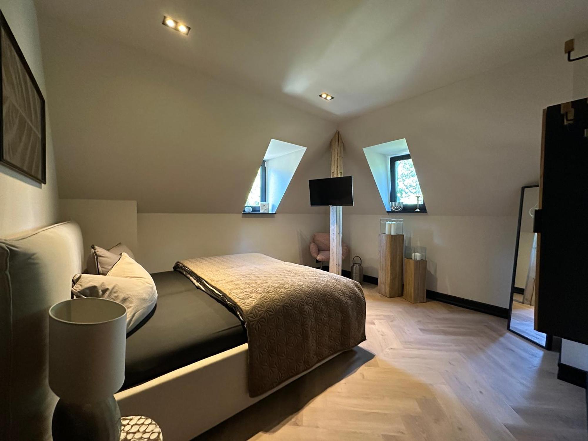 * Stadtvilla Plauen * * Aussergewoehnlich * 2 Zimmerwohnung * Zentrumsnah 외부 사진