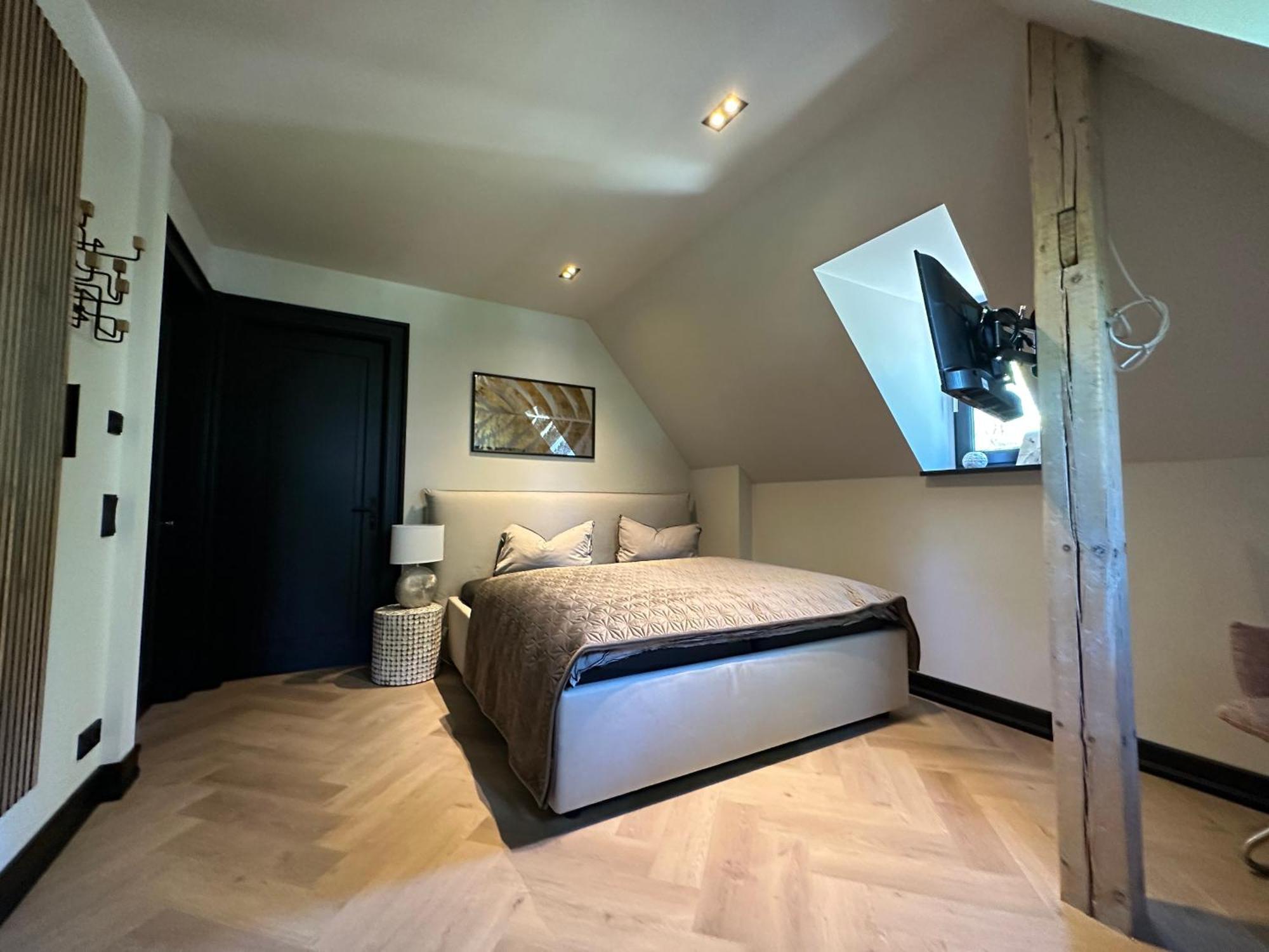* Stadtvilla Plauen * * Aussergewoehnlich * 2 Zimmerwohnung * Zentrumsnah 외부 사진